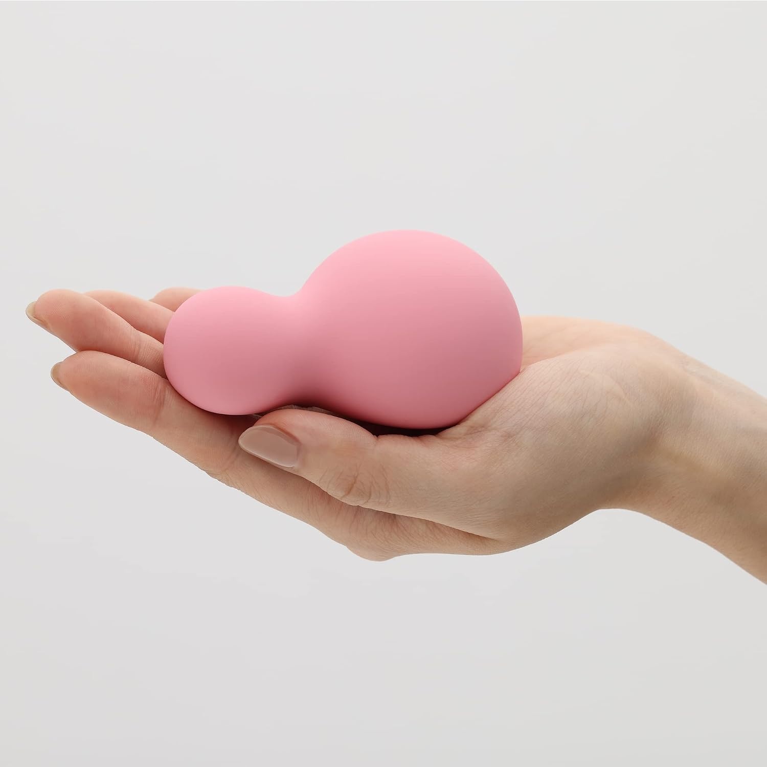 image:imageiroha Yuki Renewal Version Vibrator for Women Soft Touch Silicone Easy Clean Whisper Quiet Waterproof Rechargeable WhitePink