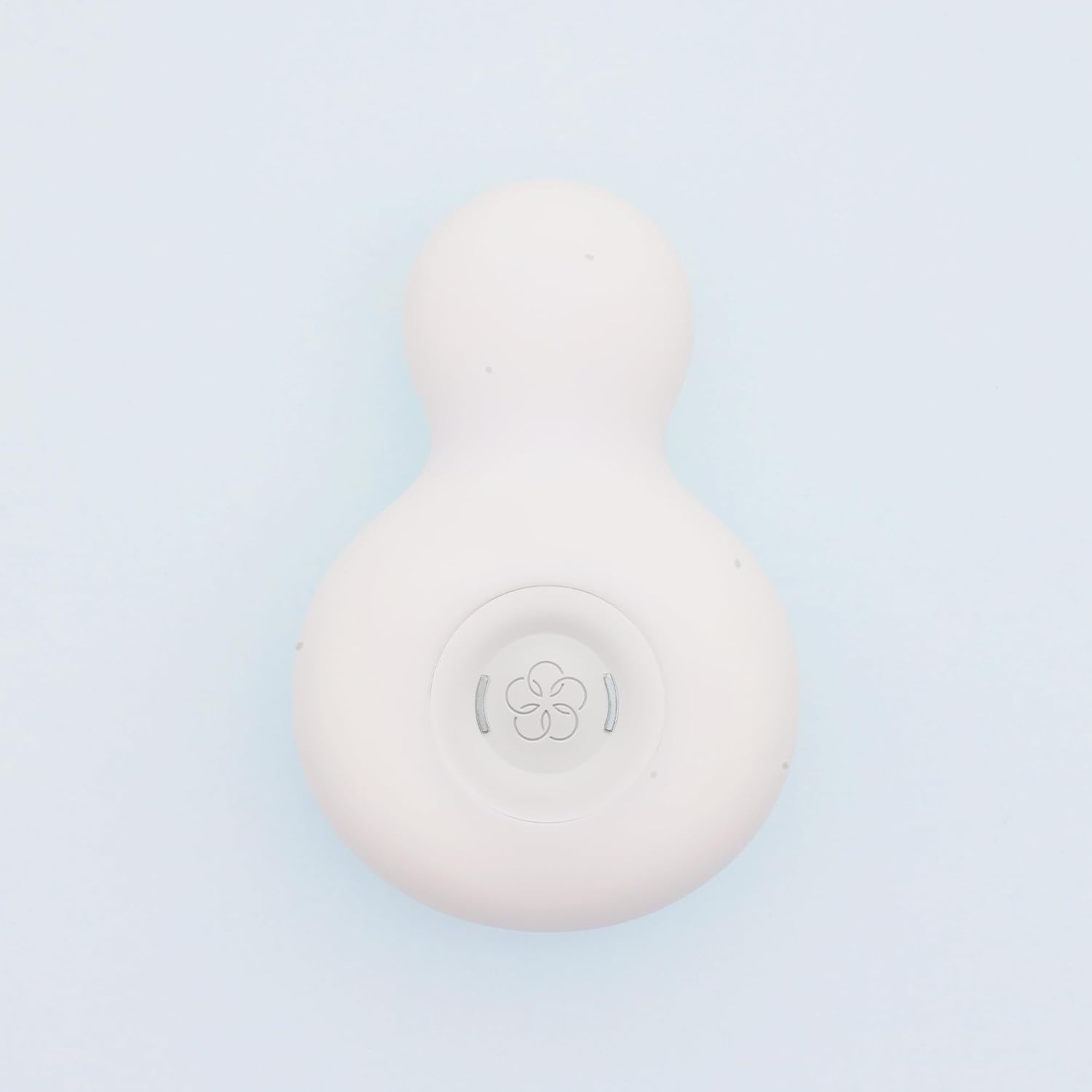 image:imageiroha Yuki Renewal Version Vibrator for Women Soft Touch Silicone Easy Clean Whisper Quiet Waterproof Rechargeable WhiteWhite